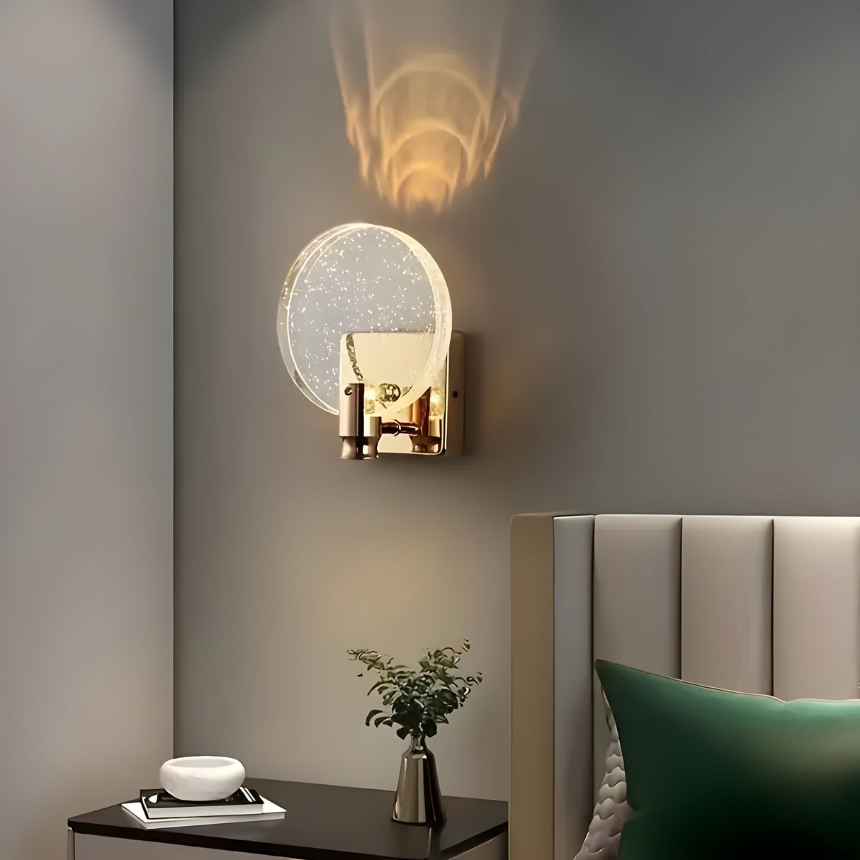 AuroraCrystal Light – Elegant Väggmonterad Kristallbelysning Carvallo