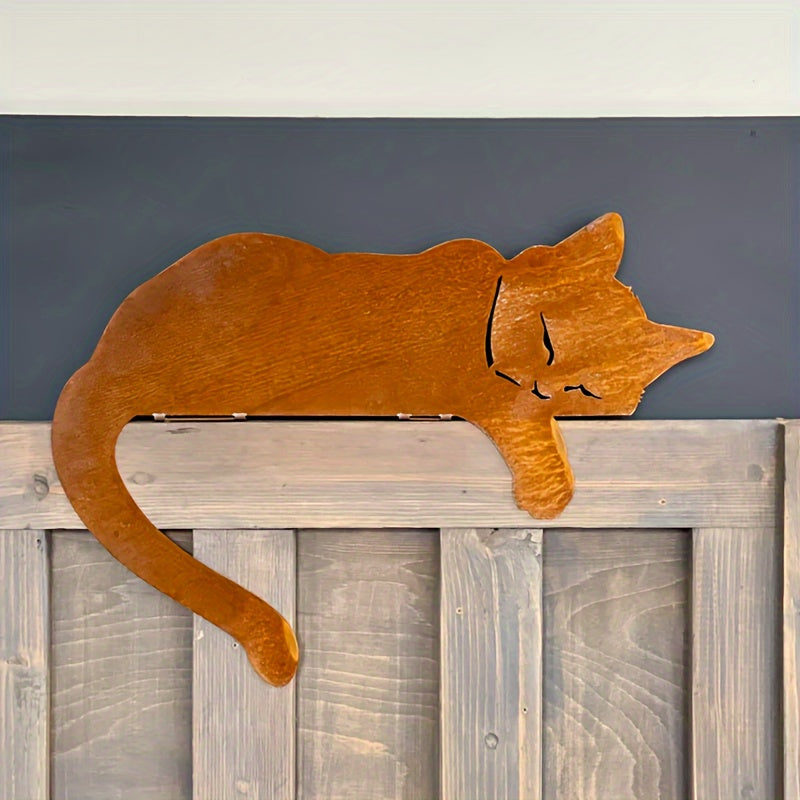 Carvallo Sovande Katt | Ruggat Design | Väderbeständigt Järn | Dekorativ Höjdpunkt för Utomhusområden Carvallo