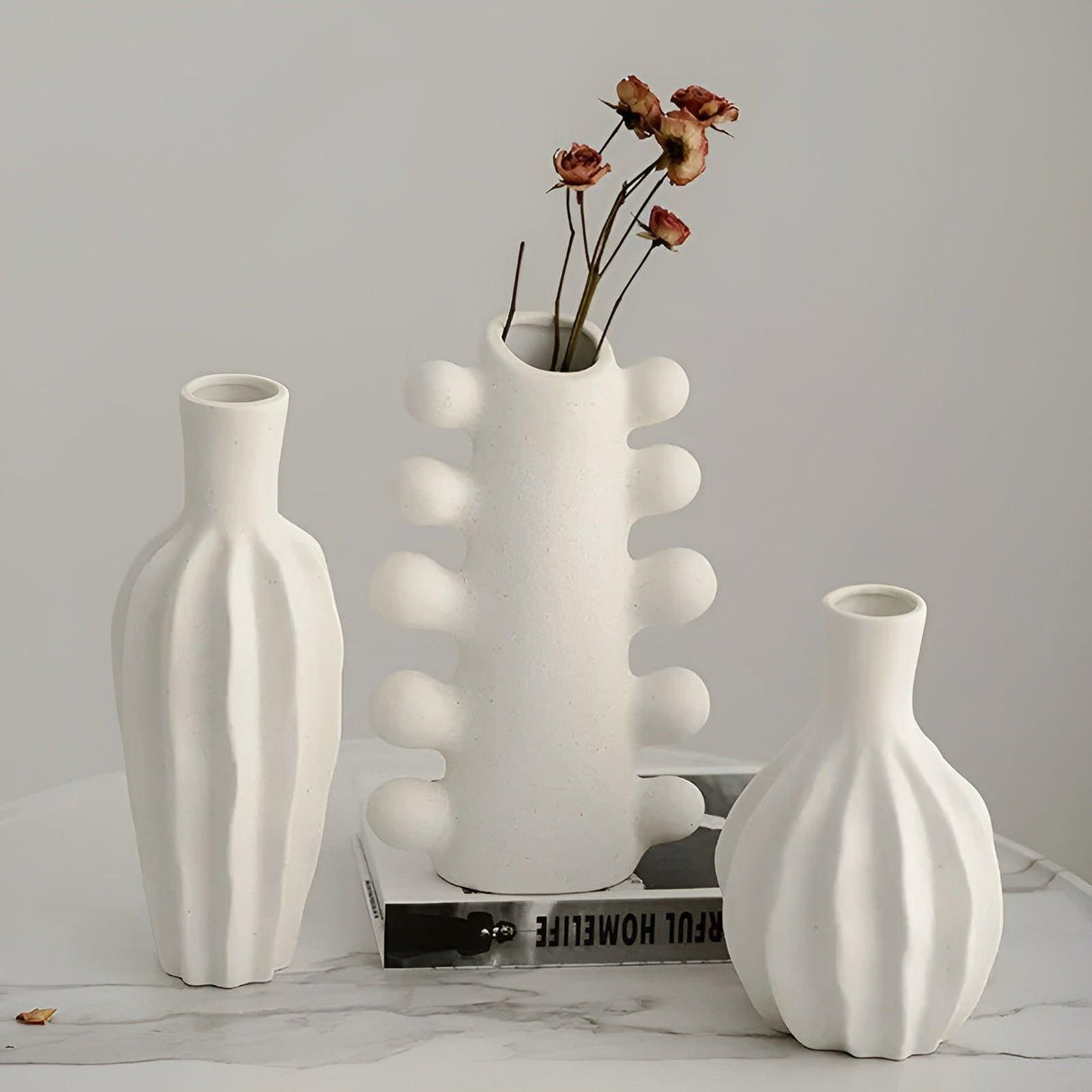 NordicBloom Vase - Minimalistisk Oglaserad Keramik Vaso i Nordisk Design Carvallo