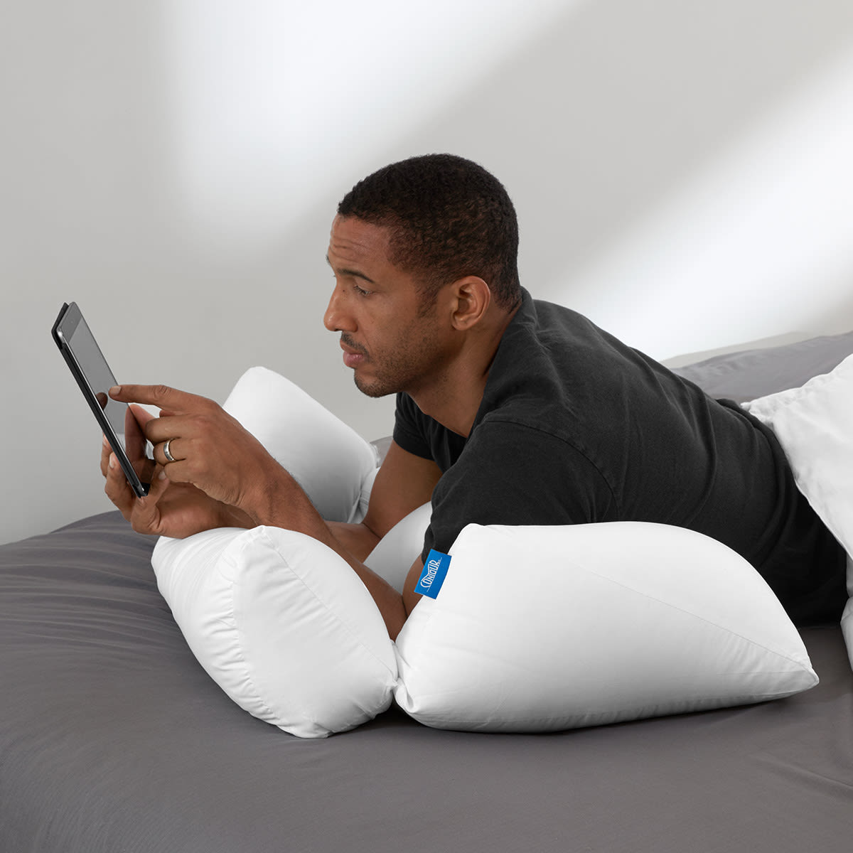 10-i-1 Flip Pillow Carvallo