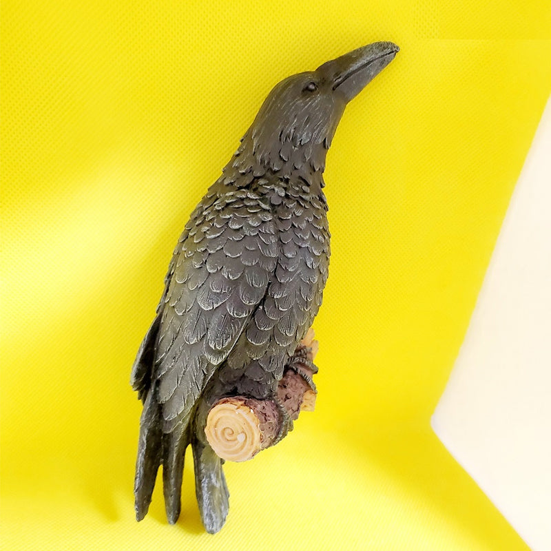 ShadowRaven - Realistisk dekorativ kråka med detaljeret design til hjem og have Carvallo