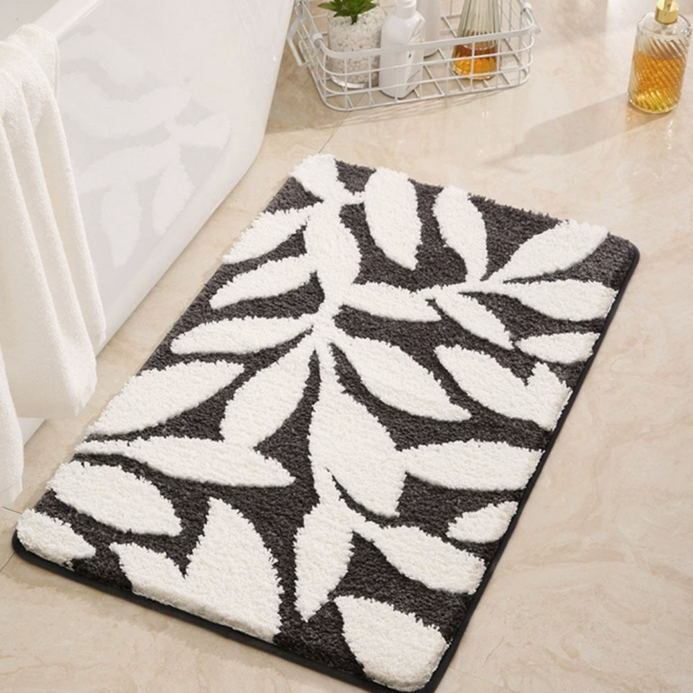 Zyphire Leaf Pattern Bath Mat Carvallo