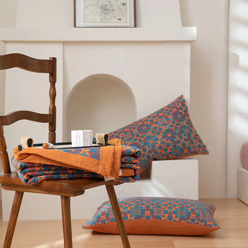 Sexlagig bomullsfilt med orange-blått mönster Carvallo