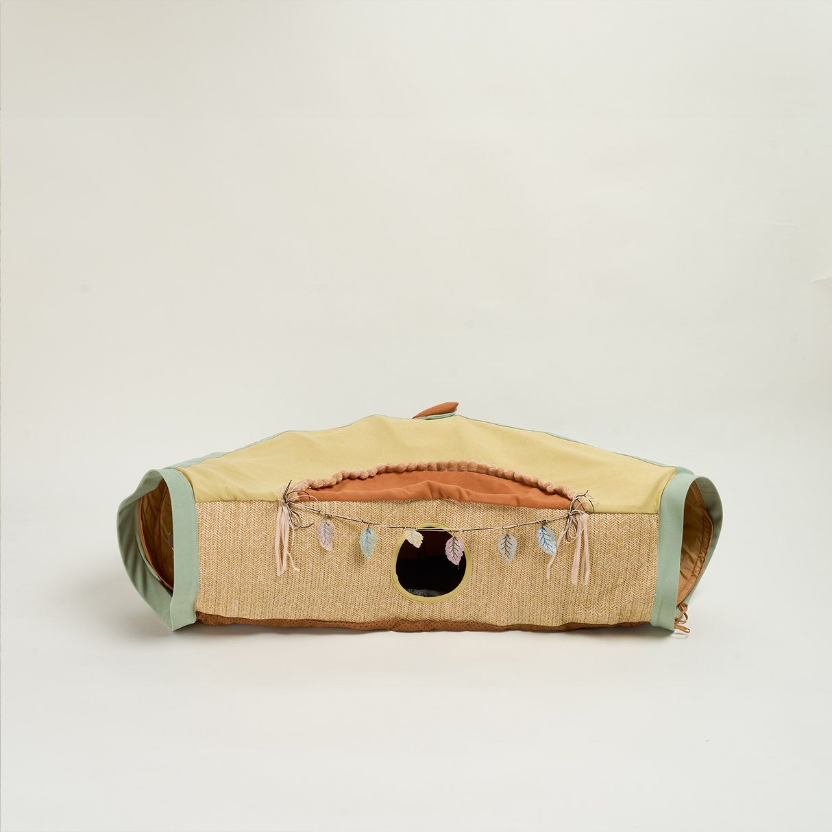 Purrfect Fällbar Tunnel Tillflykt – Interaktiv, Rymlig och Bärbar Carvallo