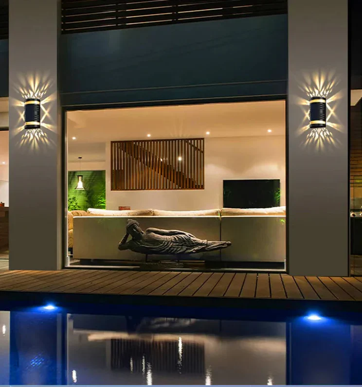 Solarlampa med intelligent ljusstyrning – Utomhusvägglampa med automatisk nattdetektering Carvallo