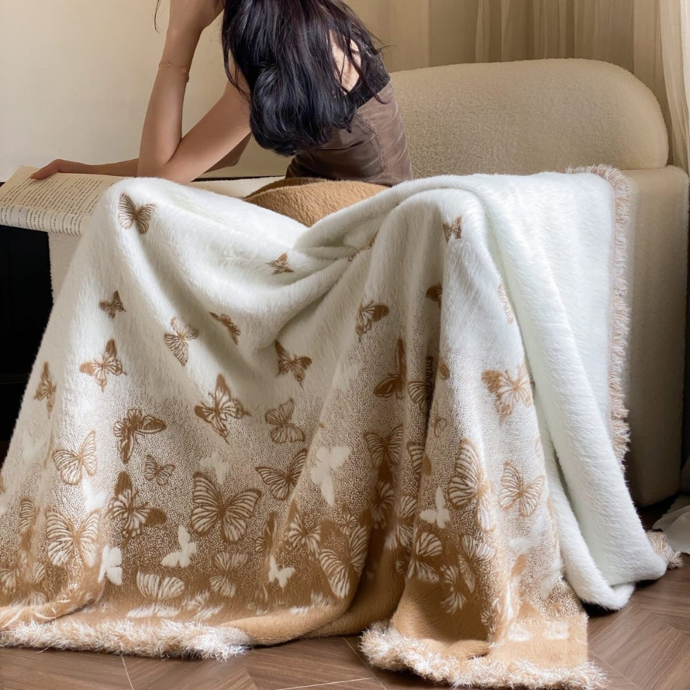 Oriental-Inspired Mink Blanket Carvallo