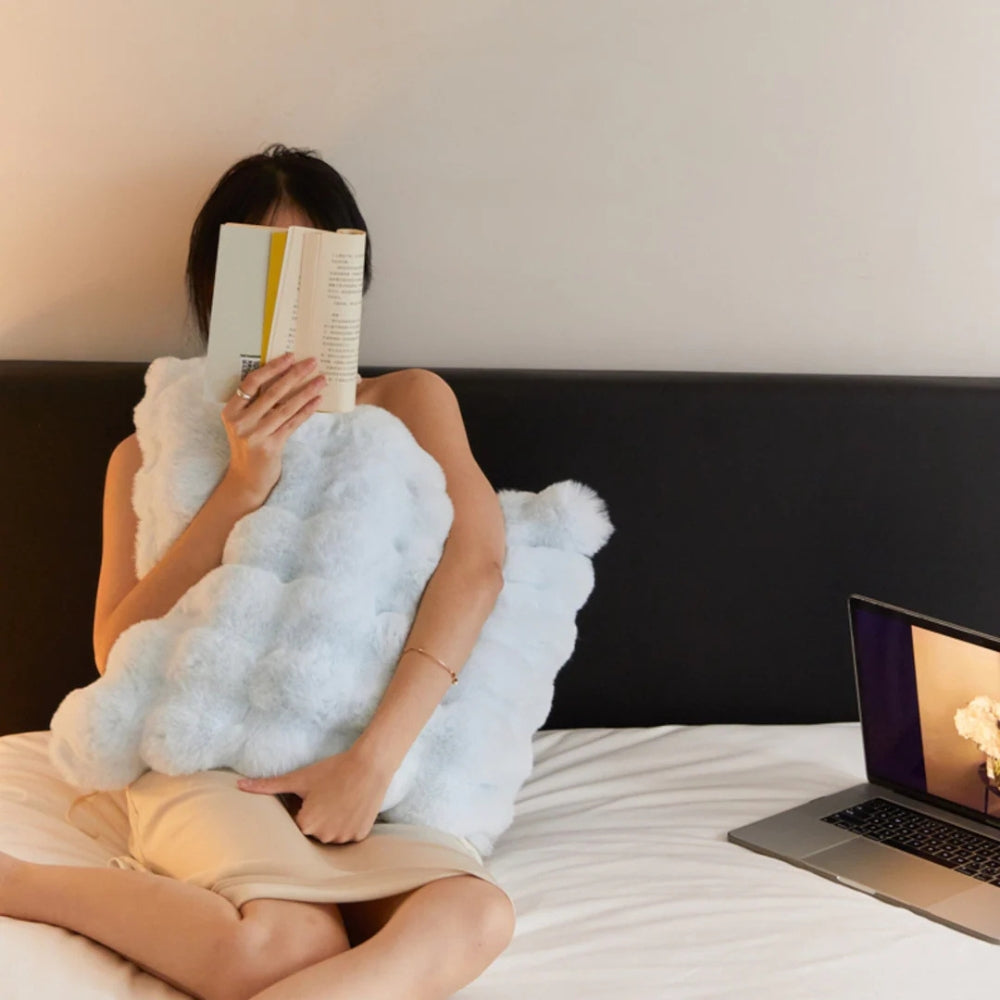 Rabbit Faux Fur Kuddöverdrag Carvallo