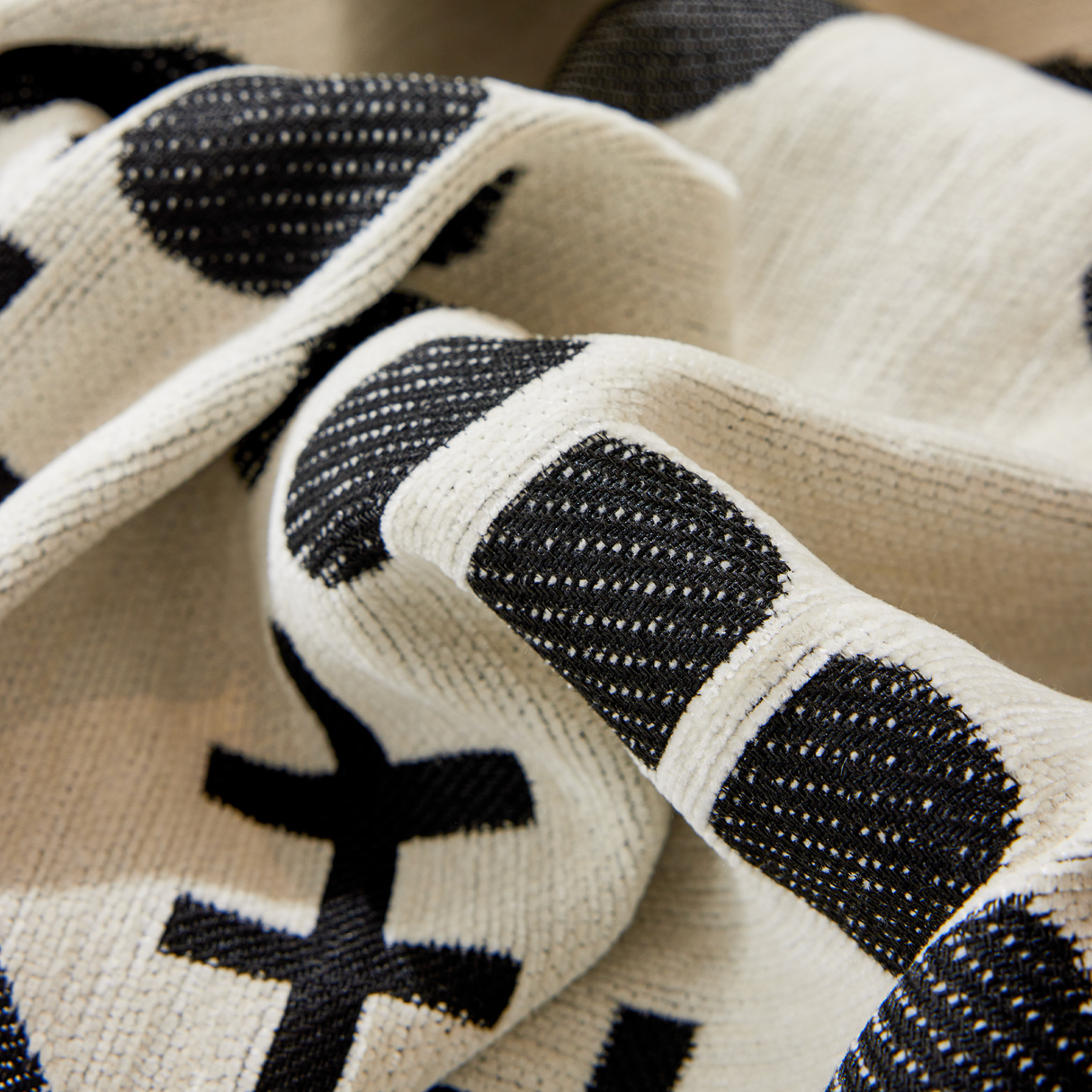 Geometrisk Boho Sofföverdrag - Modern, Stilig & Hållbar Soffa Skydd Carvallo