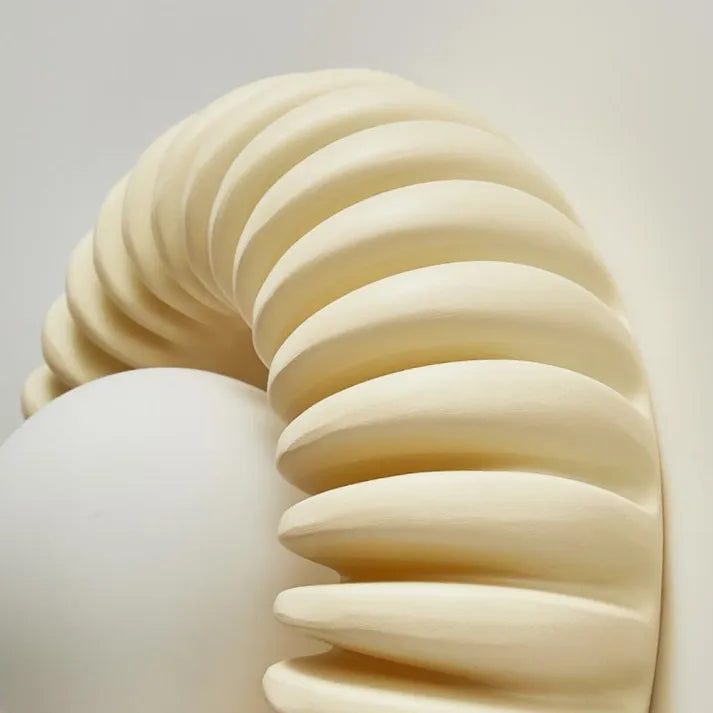 ResinGlow – Modern Epoxylampa för Sovrum Carvallo