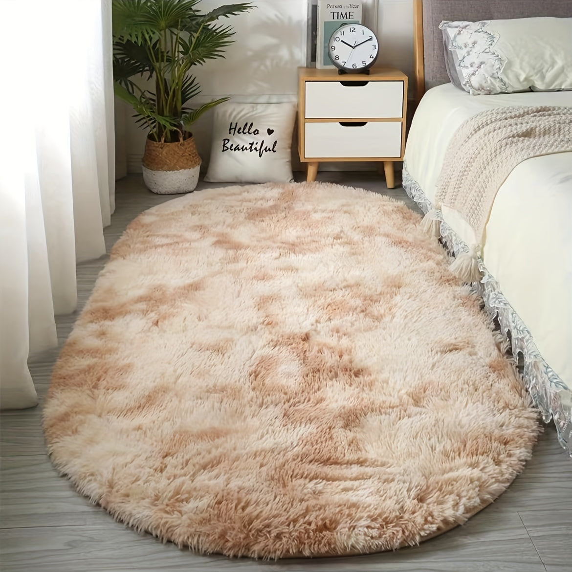 Plush Oval Rug – Mjuk och stilren matta för sovrum och vardagsrumsdekoration Carvallo