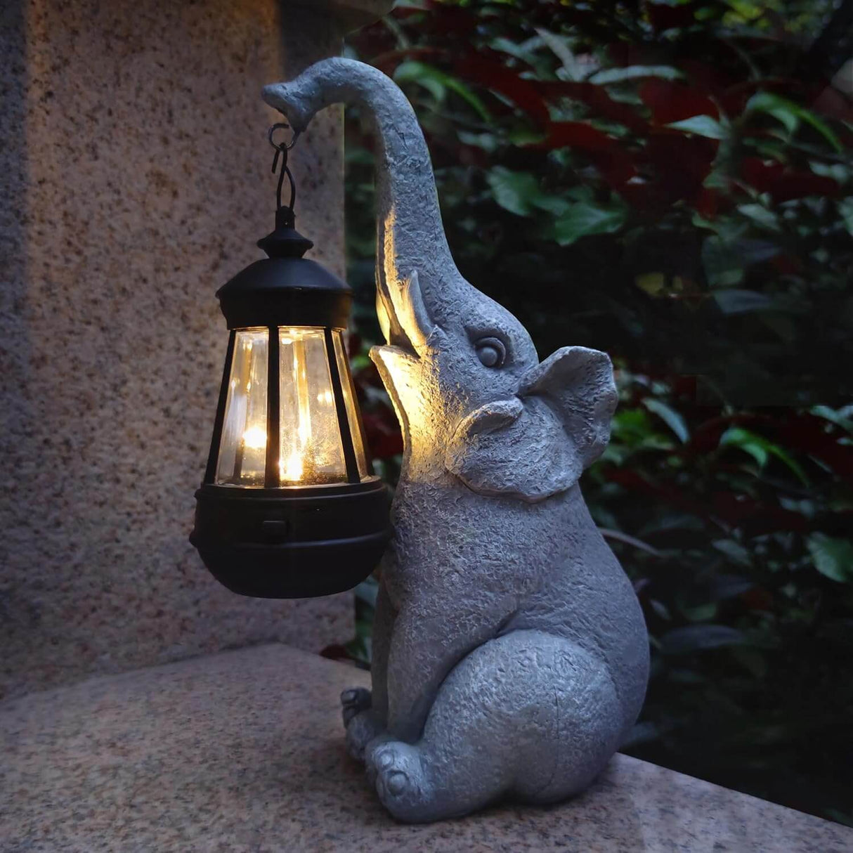 Royallure Elephant Glow Solcells Trädgårdslampa – Resin, Auto-On Varm Atmosfäriskt Ljus Carvallo