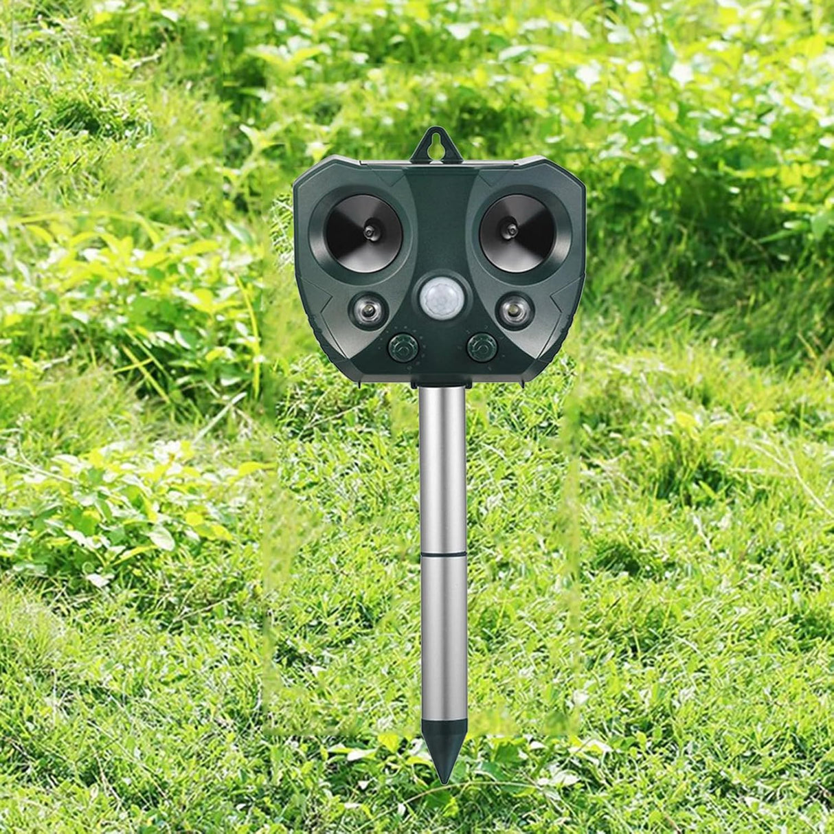 Effektiv skadedjursavskräckare – Solardriven ultraljudsdjurskydd för trädgård Carvallo