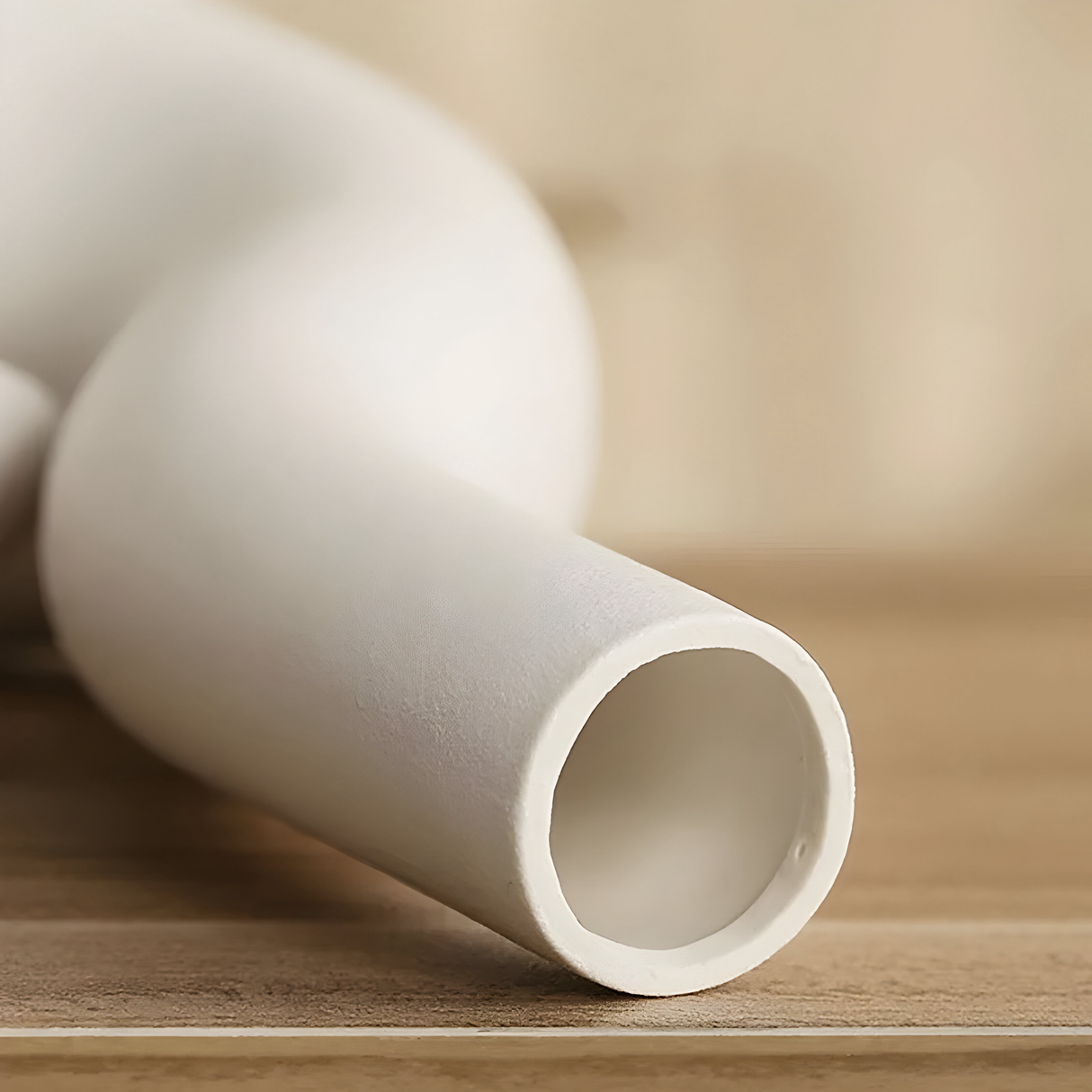 Comodo Spiral Vase Minimalism Stil Carvallo