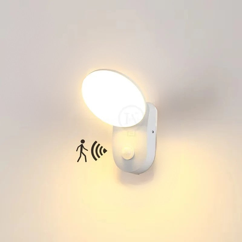 MotionGlow – Smart LED-vägglampa med rörelsesensor för handsfree och effektiv belysning Carvallo