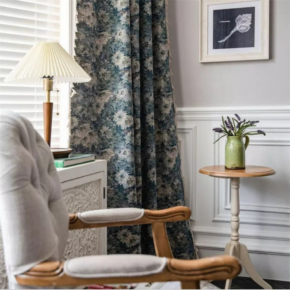Marinblå Blommiga Fransen Gardiner Carvallo