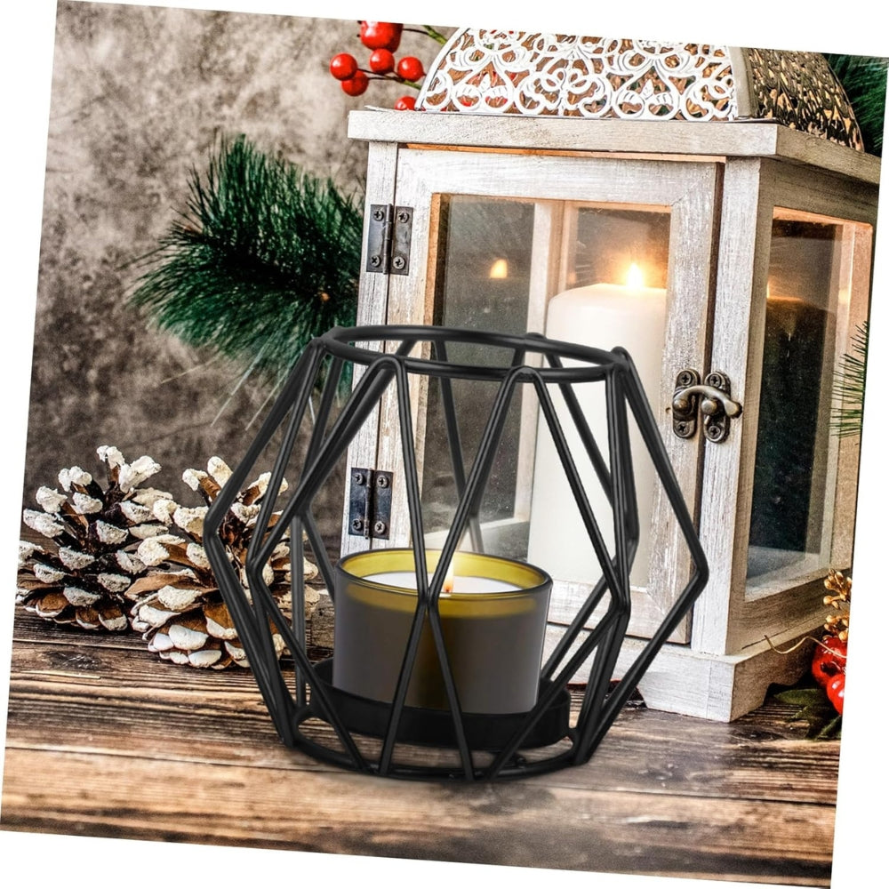 Minimalistisk wireframe ljushållare – elegant järndesign MILA Sverige