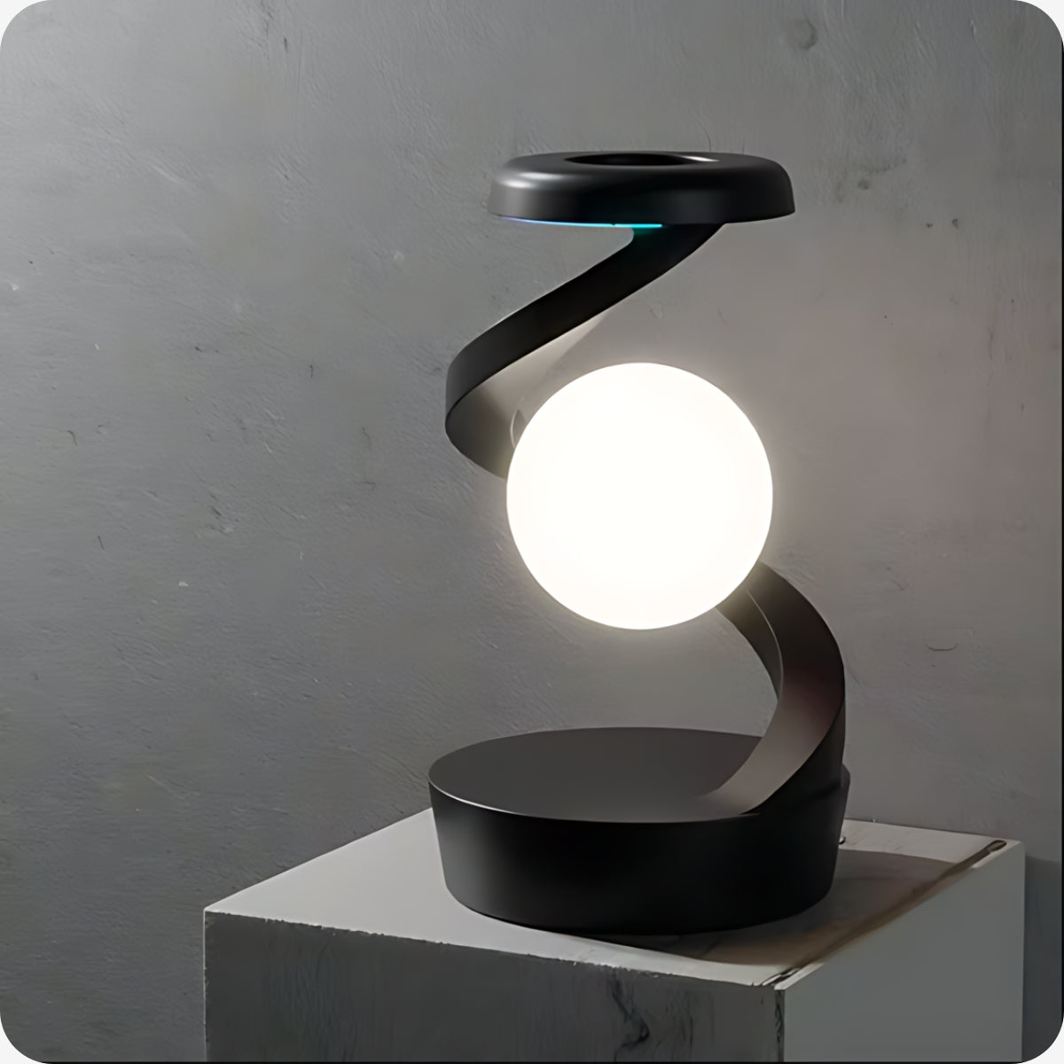 HelixGlow Sphere Lamp - Modern design med varmt sken Carvallo