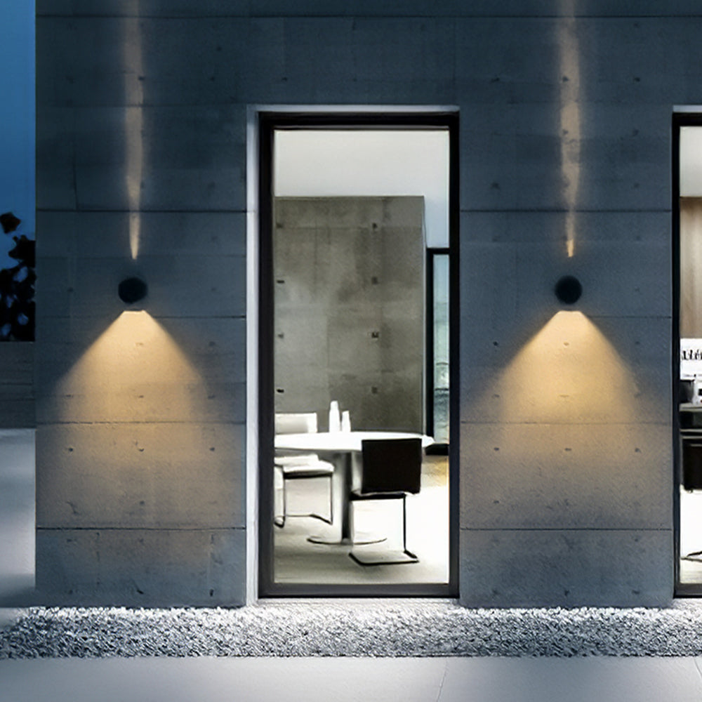 Nutida Rund Glas Utomhus Vägglampa Carvallo