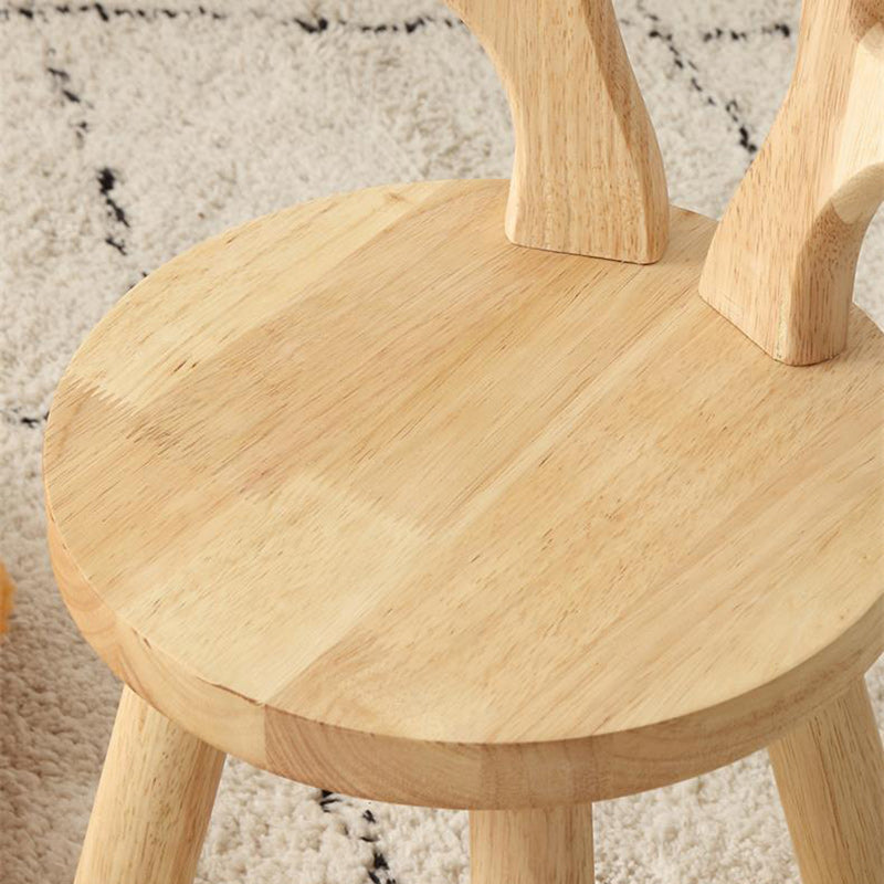 Kreativ barnpall i massivt trä med horn - Rund låg sits med ryggstöd för vardagsrum och entré MILA Sverige