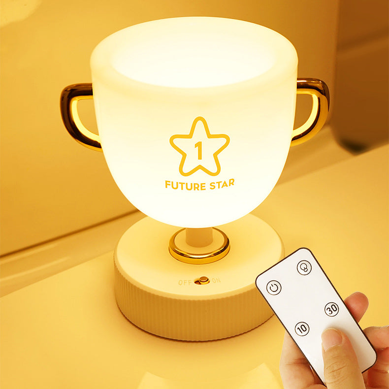 Snygg LED-bordslampa - Modern mugginspirerad design MILA Sverige