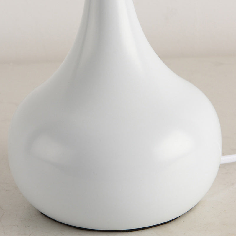 PureGlow Fabric Bordslampa – Minimalistisk elegans, varm atmosfär MILA Sverige