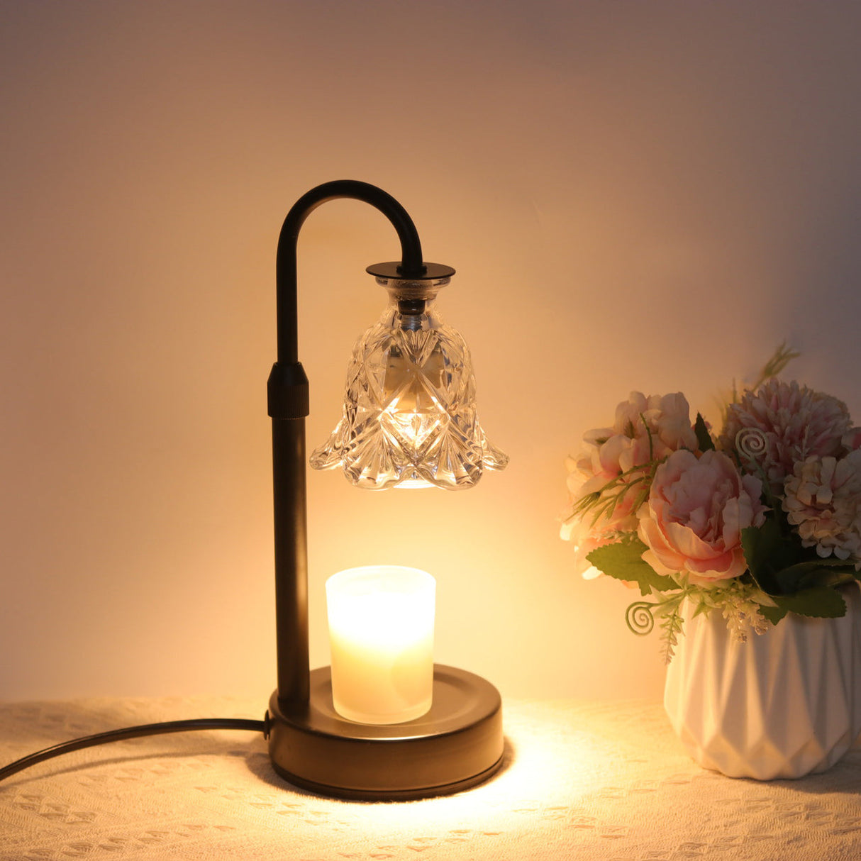 Elegant skandinavisk bordslampa - Elegant glas- och trädesign MILA Sverige