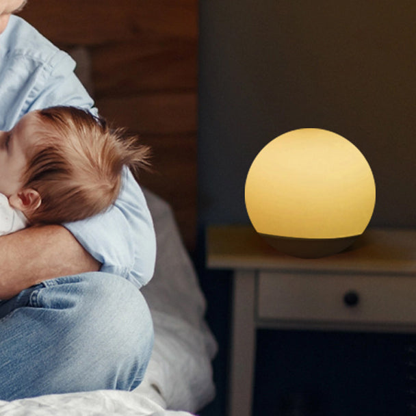 Snygg LED Orb-bordslampa – minimalistisk design MILA Sverige