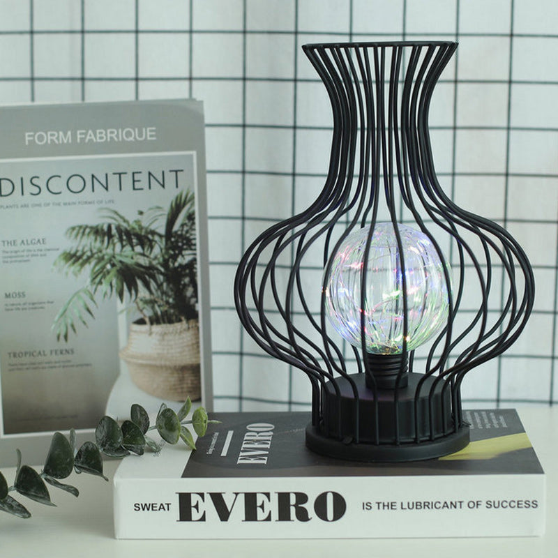 Nordic Hollow Vase LED Bordslampa – Batteridriven metalldesign MILA Sverige