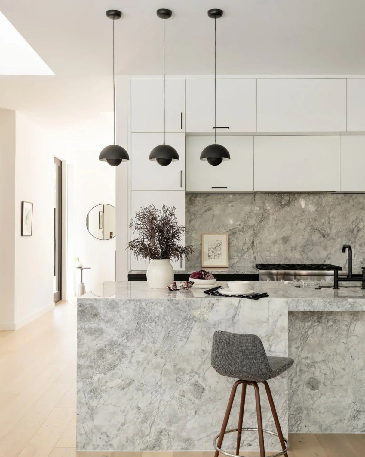 Carvallo – Ø23cm Taklampa med Justerbar 2m Sladd och Varm Vit Ljus Carvallo