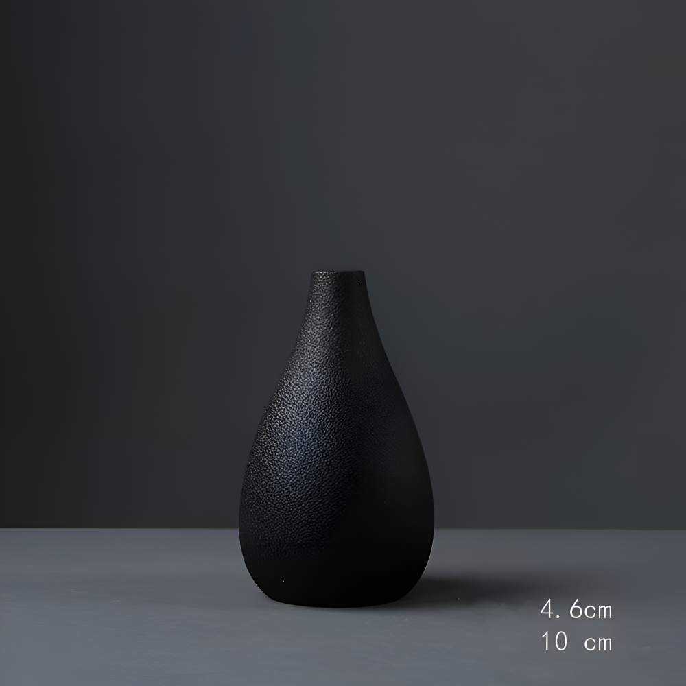 NordicForm Vas – Stilren Keramikvas med Textur Hemnix