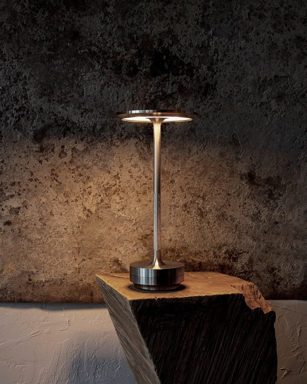 Trådlös NordicLight bordslampa | Dimbara och USB-uppladdningsbar Carvallo