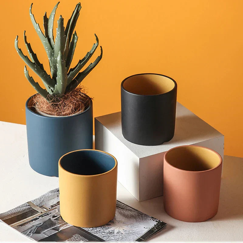 Carvallo – Lyxig Rund Keramisk Blomkruka med Handglaserad Elegans Carvallo