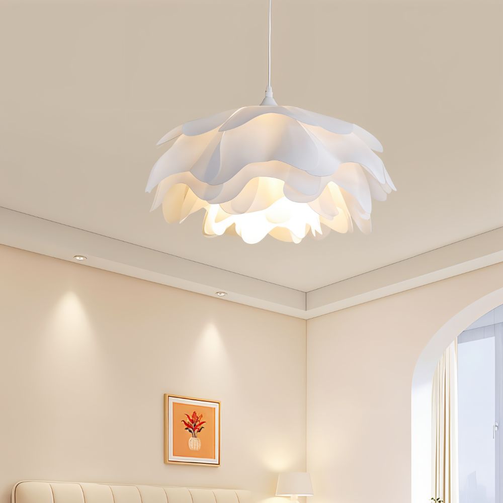 Floria Taklampa – Elegant Lampa med Blombladsliknande Form Hemnix