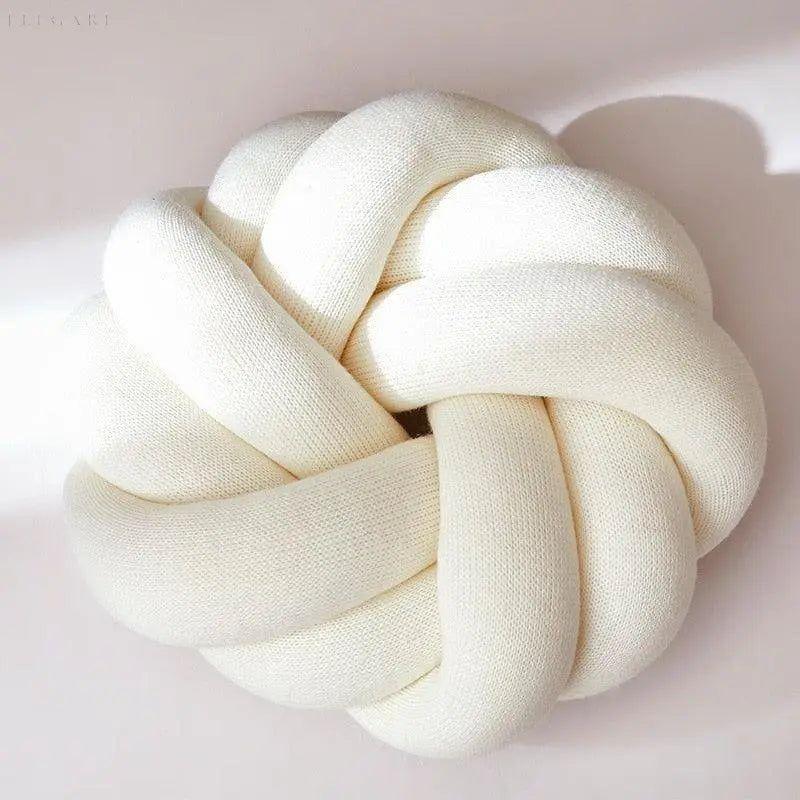 Cotton Knot Pillow - Bomullsknutkudde Carvallo