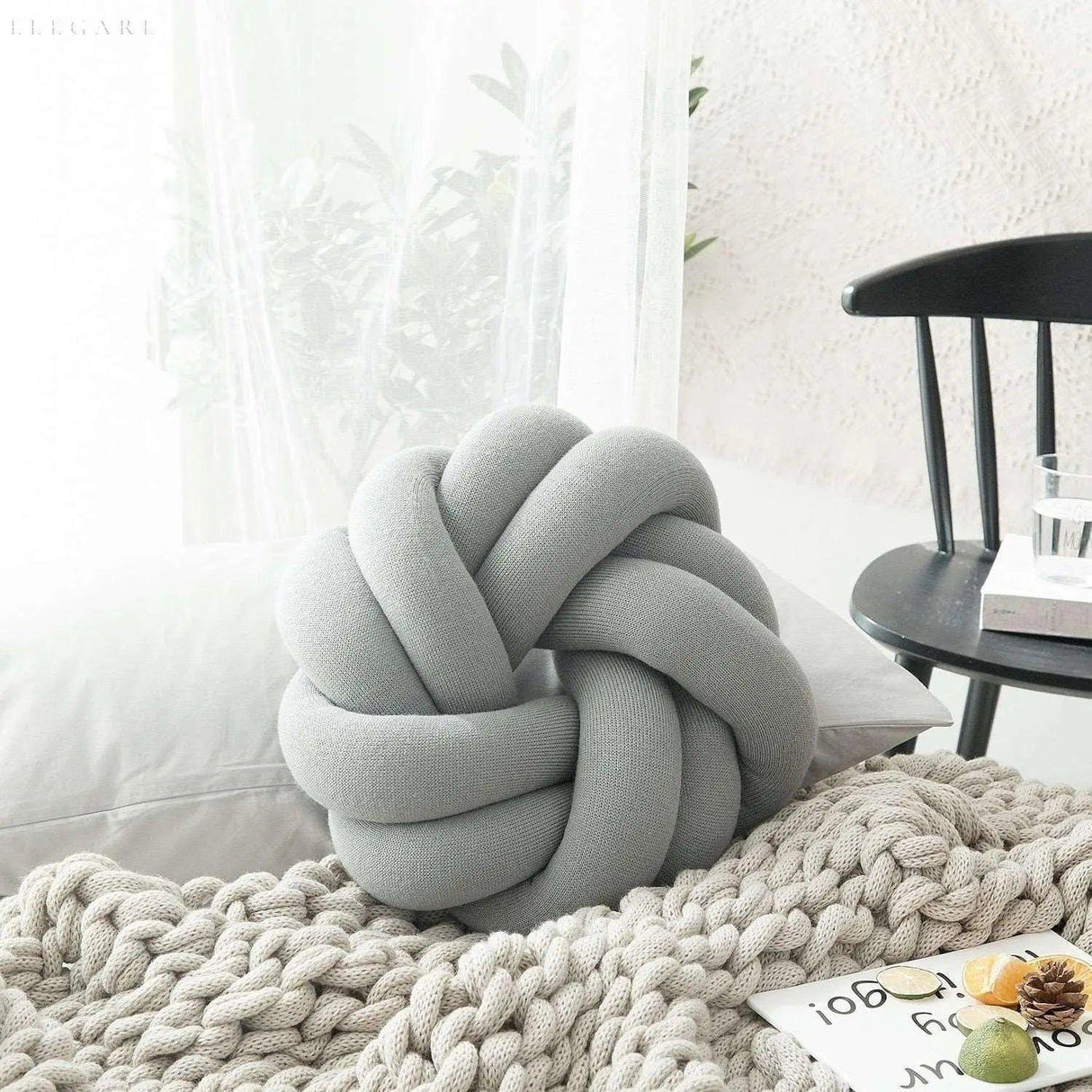 Cotton Knot Pillow - Bomullsknutkudde Carvallo