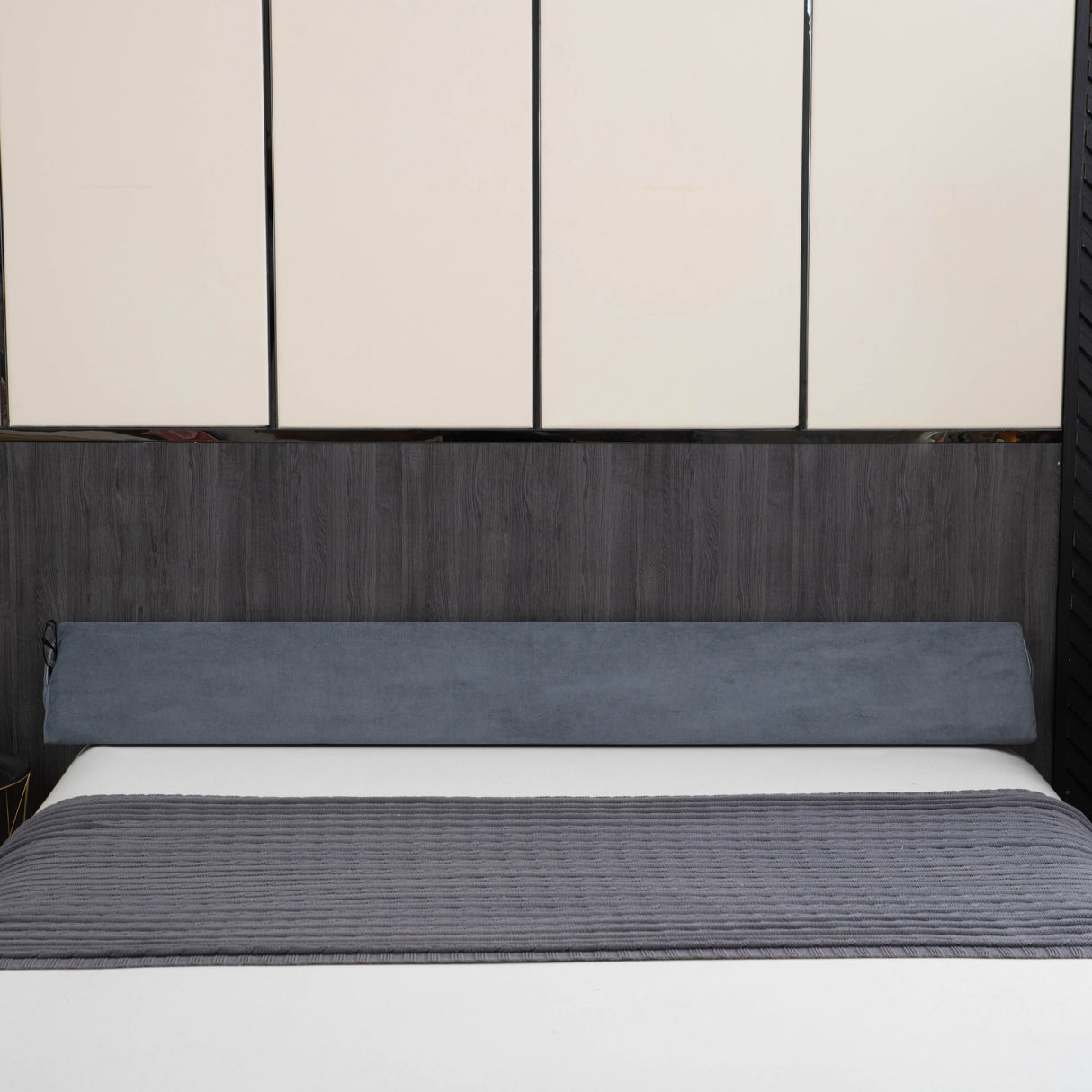 Premium Elevated Gap Filler Wedge Pillow Carvallo