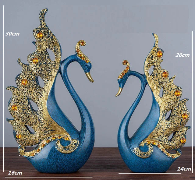 Eleganta gyllene svanstatyer - Lyxigt romantiskt figurset för par och heminredningsdetaljer MILA Sverige