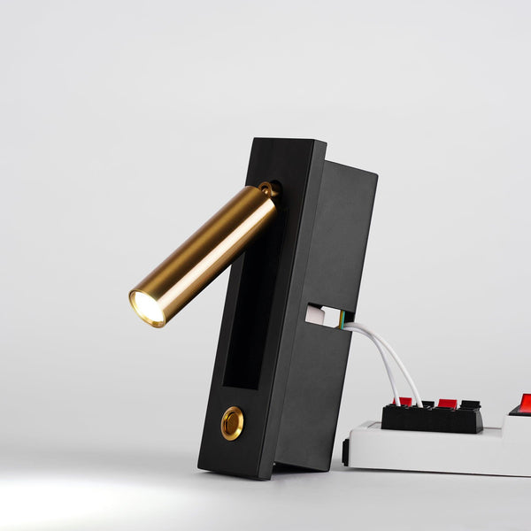 FlexGlow – Minimalistisk LED Vägglampa med Justerbar Arm Carvallo