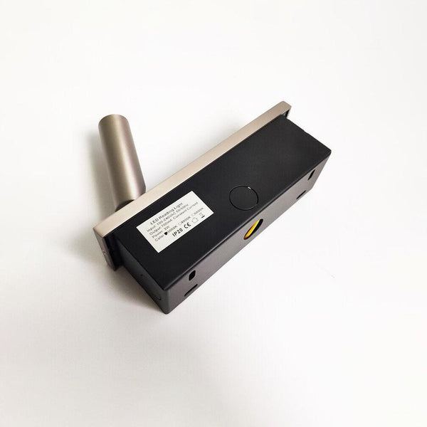 FlexGlow – Minimalistisk LED Vägglampa med Justerbar Arm Carvallo