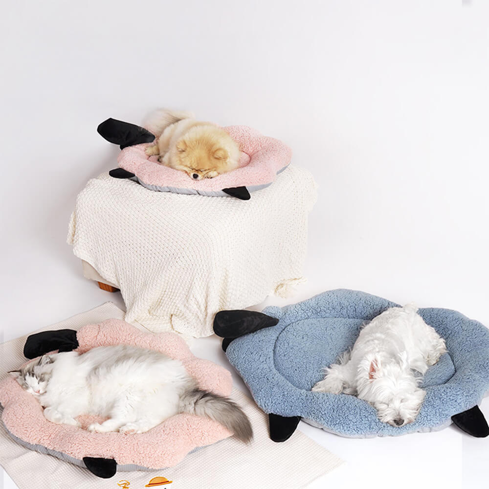 Fårformad Plush Pet Bed Mysig Lekfull Ultra-Mjuk Bomull Sammet Carvallo