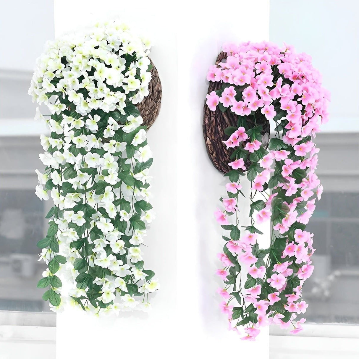 GardenBlossom Decor - Konstgjord blomma hängande korg för dekoration Carvallo