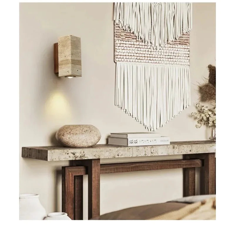 StoneGlow - Modern Vägglampa med Naturstensutseende för Vardagsrum och Sovrum Carvallo