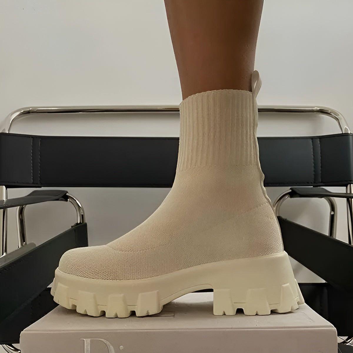GlamFit Boots - Moderiktiga stövletter med stretchigt tyg Carvallo