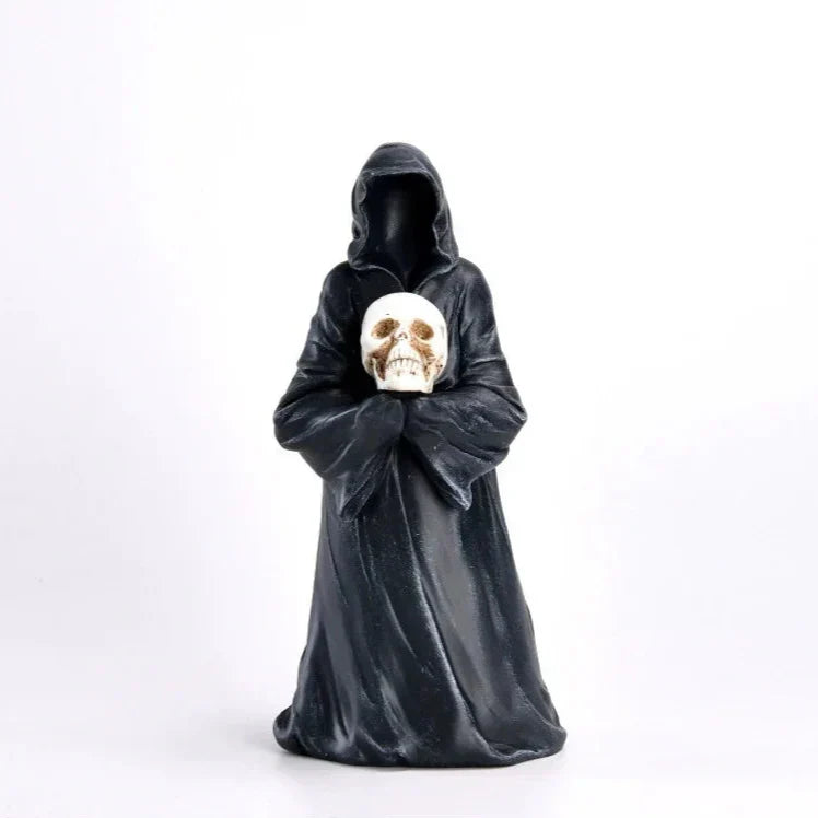 Halloween Grim Reaper Ornamenter Carvallo
