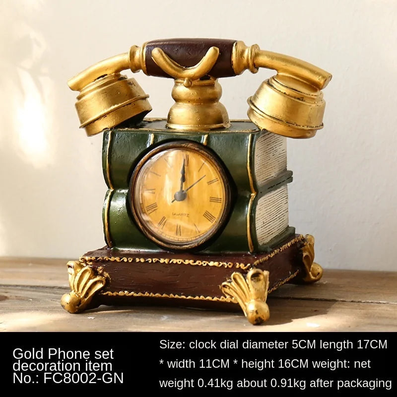 Tidlös Elegance skrivbordsklocka – antikinspirerad accent MILA Sverige