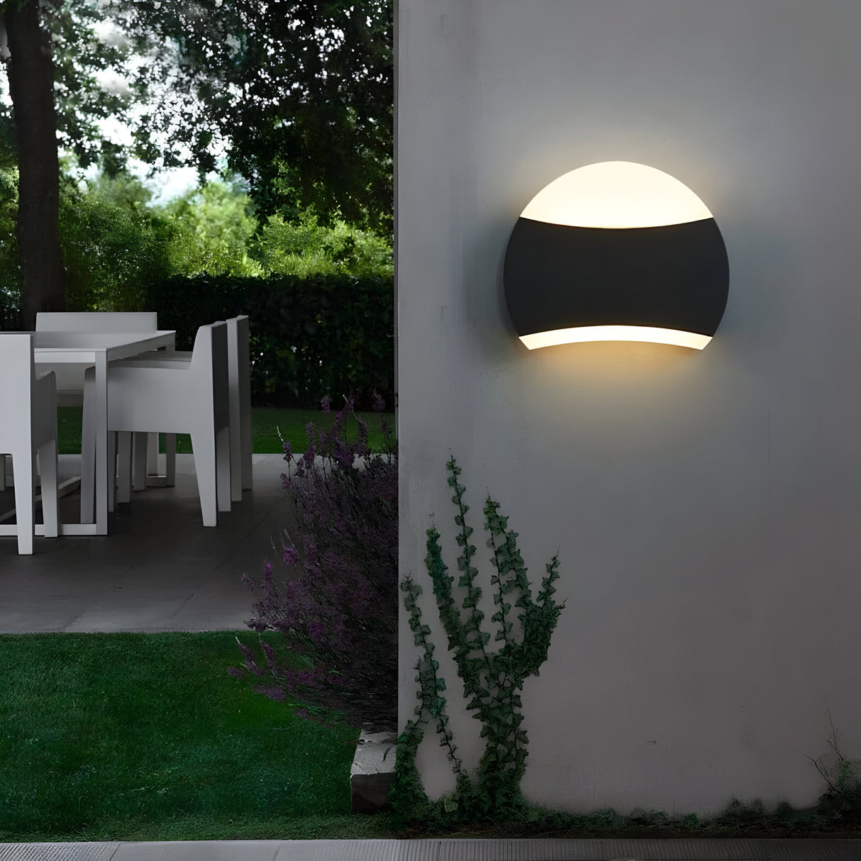 Carvallo LED Utomhusvägglampa | Vattentät IP65 | Modern Up-&-Down-Ljus | Svart | Väggmontering Carvallo