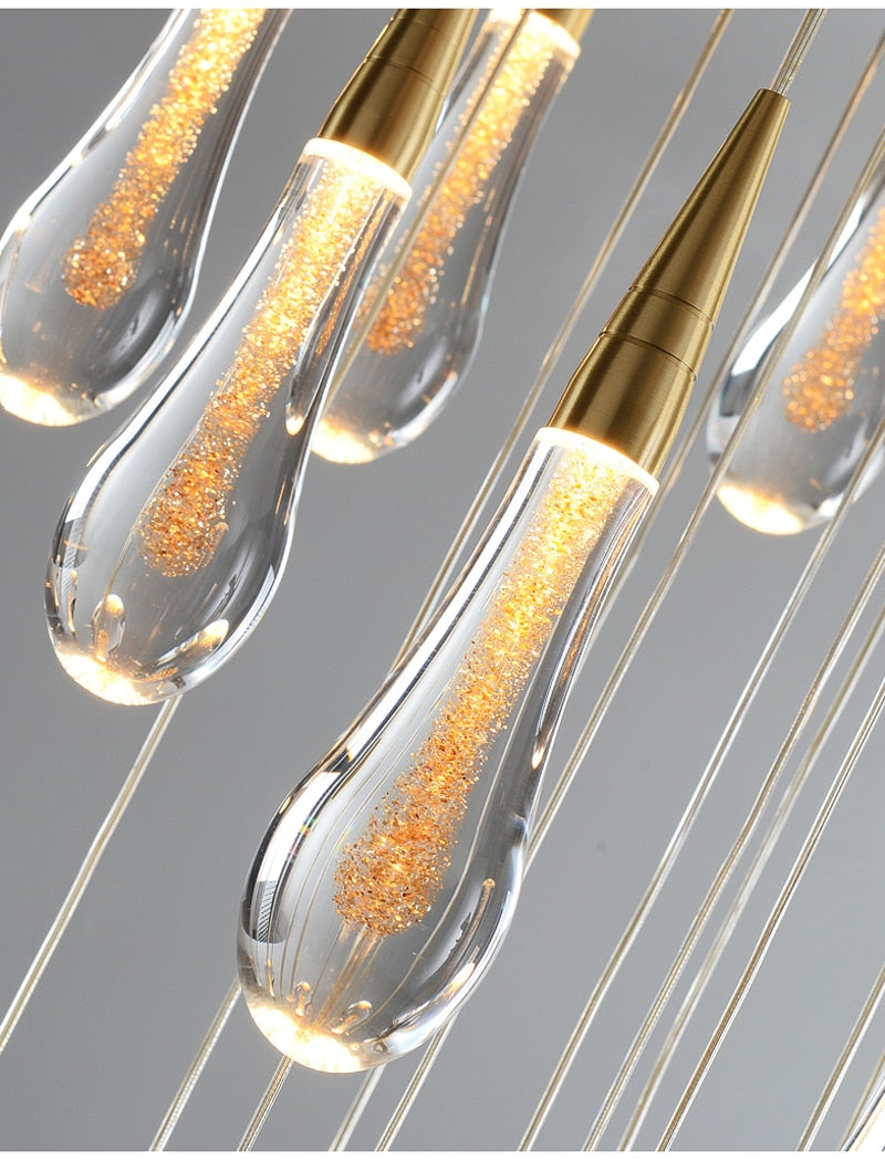 LumaDrop – Kristall Teardrop Taklampa med Elegant Skimmer Hemnix