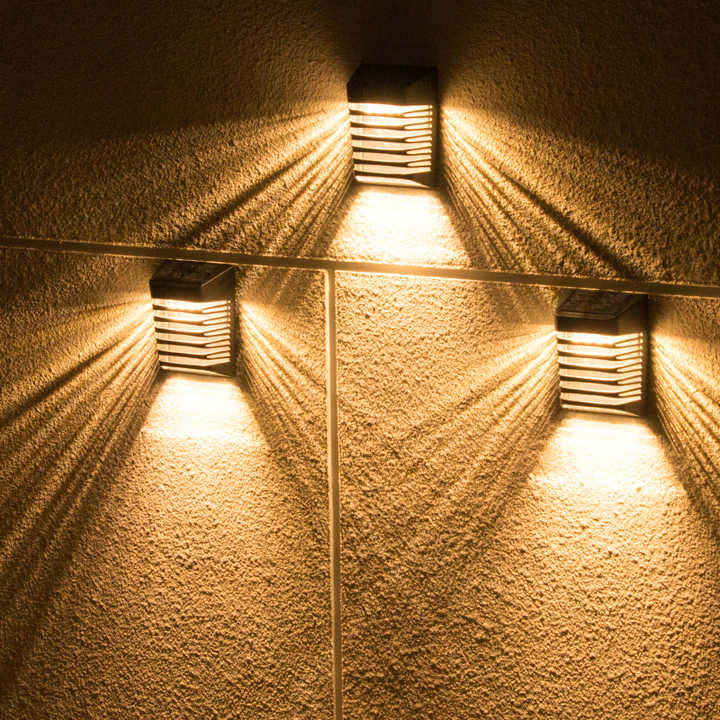 Solar LED Vägglampa för trädgård – Solardriven utomhusbelysning för terrass och trädgård Carvallo