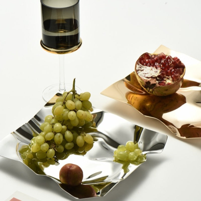 Carvallo – Lyxig rostfri stålhållare med unik skrumpen design Carvallo