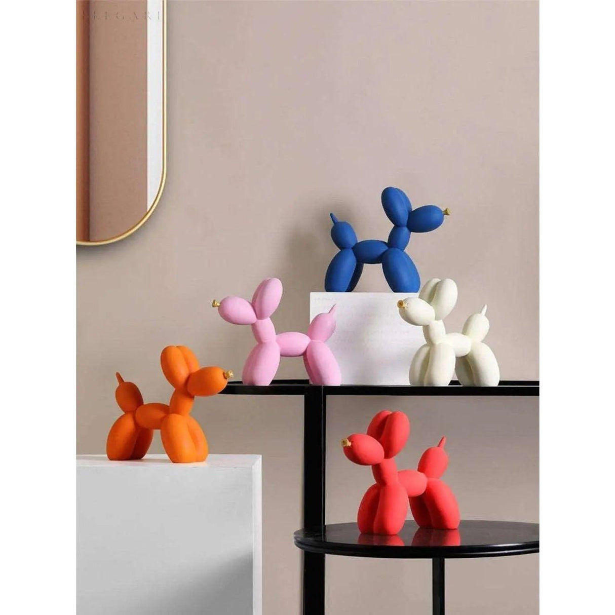 Haku - Ballonghundfigur med gyllene nos Carvallo